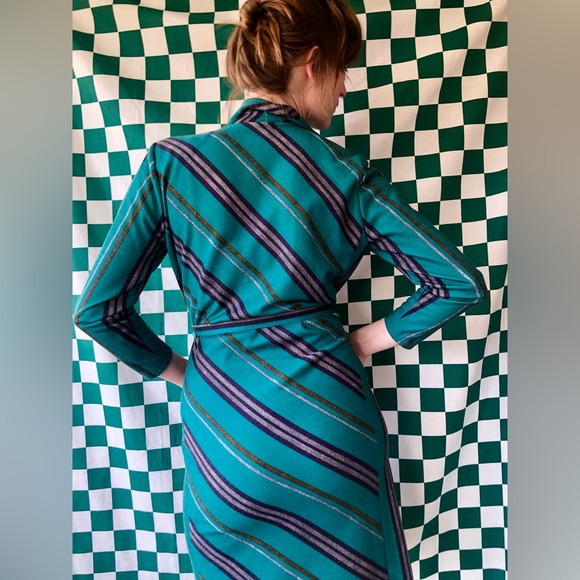 (Size 4-6) 1960s French Wool Day Dress w/ Pockets - Picture 4 of 14